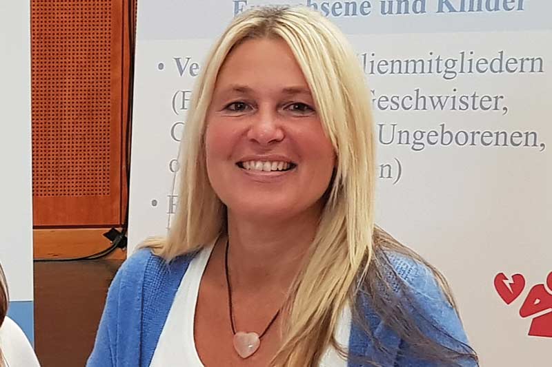 Der-Weg-ins-Licht Inhaberin und Medium Andrea Bereth aus Bietigheim-Bissingen